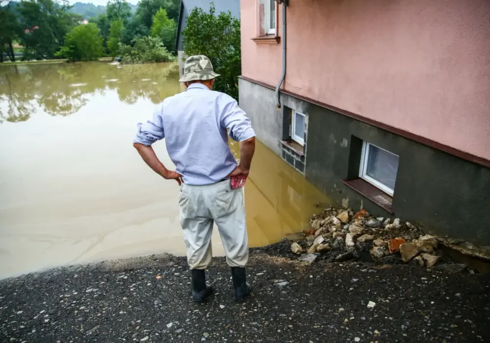 Powódź błyskawiczna - Jak sprawdzić działkę przed zakupem?