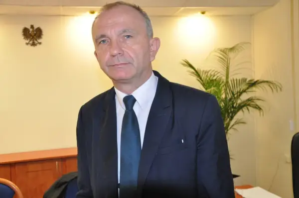 Kto może być prezesem spółdzielni mieszkaniowej? Oto kluczowe wymagania