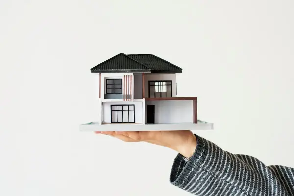 Budynek, budowla, mała architektura - Jak je rozróżnić?